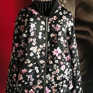 Women’s bomber jacket